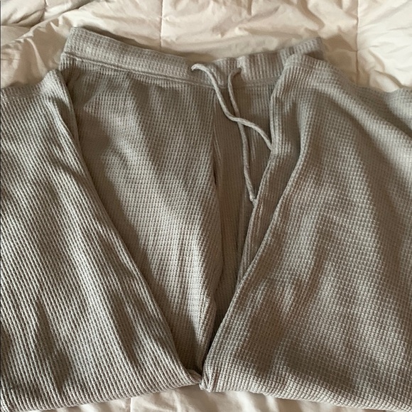 Cozy Ribbed Lounge Set in Gray - Picture 7 of 10